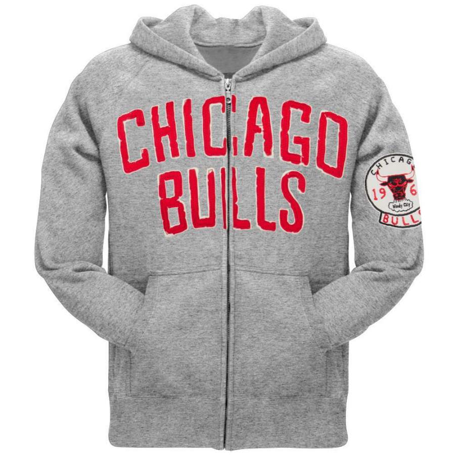 Chicago Bulls – 1966 Vintage Logo Pullover / Zip Hoodie
